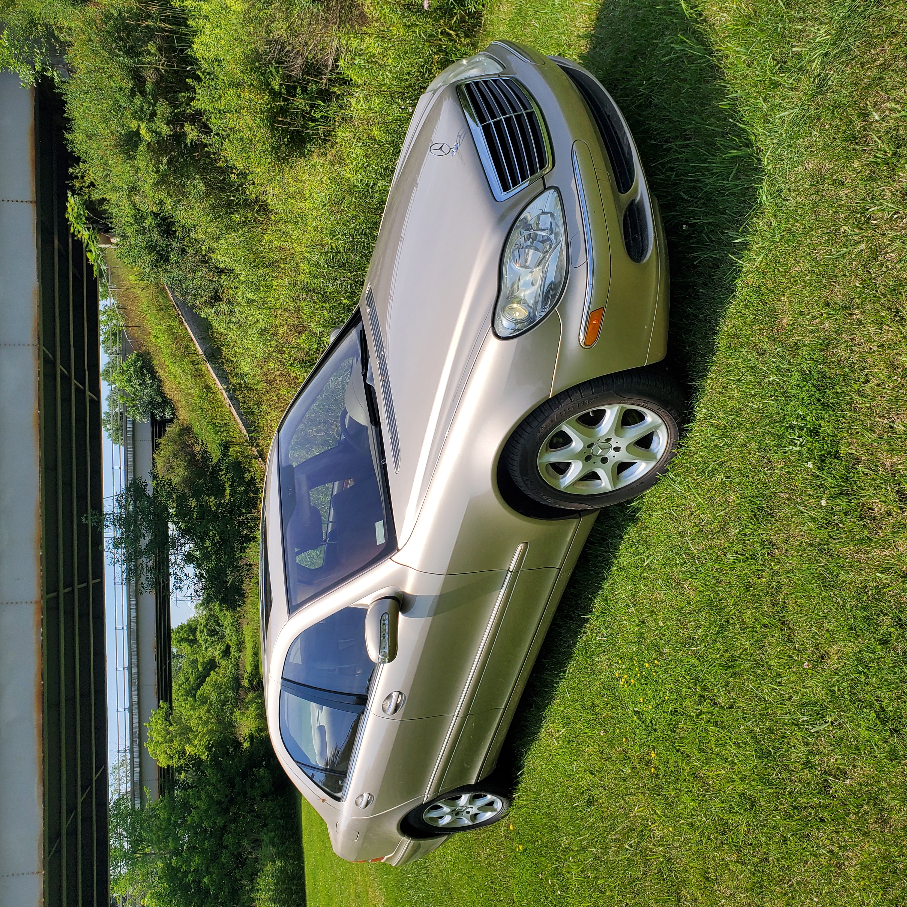 Sedan